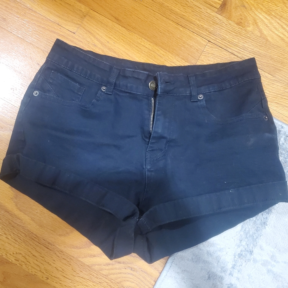 Women's Black Jean Shorts Size Large - Picture 1 of 3